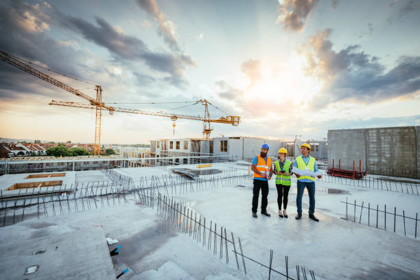 Best Best Concrete Contractor  in Altoona, IA